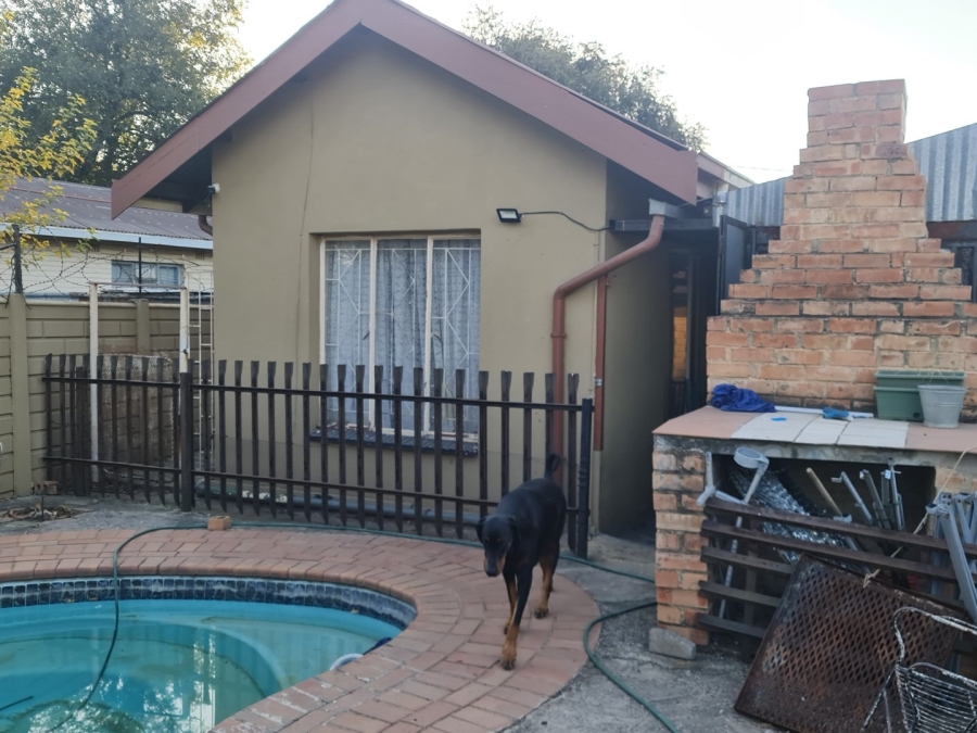 4 Bedroom Property for Sale in Rustenburg Central North West